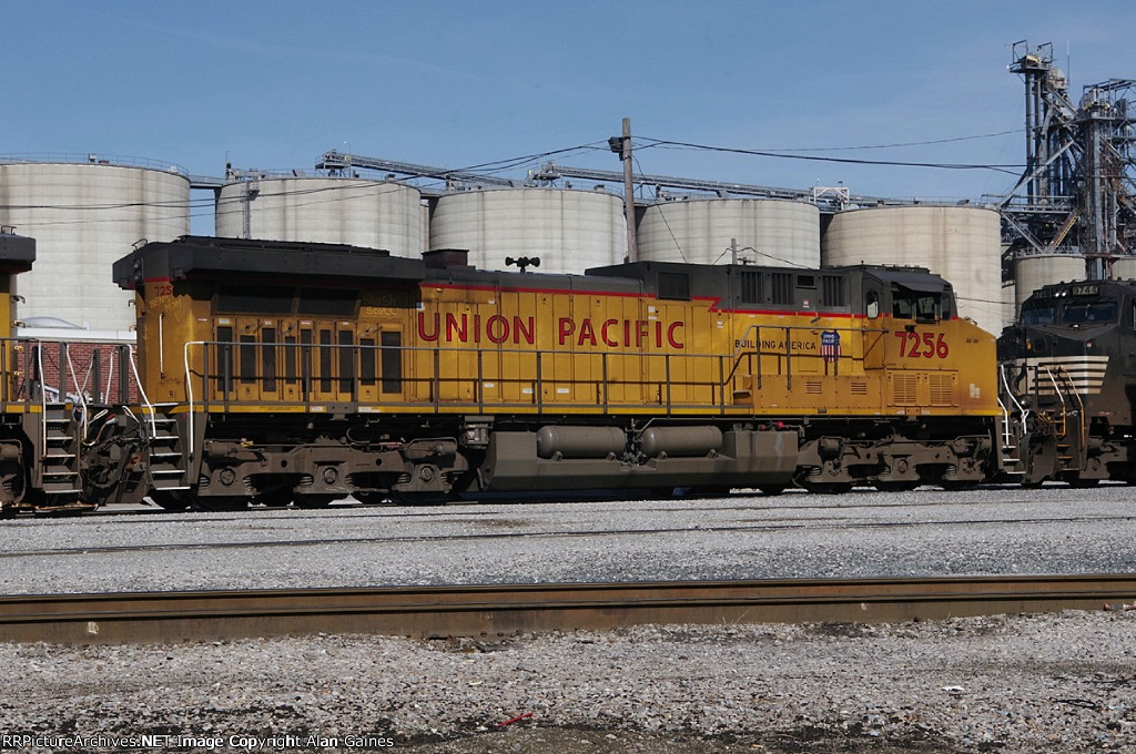 UP 7256